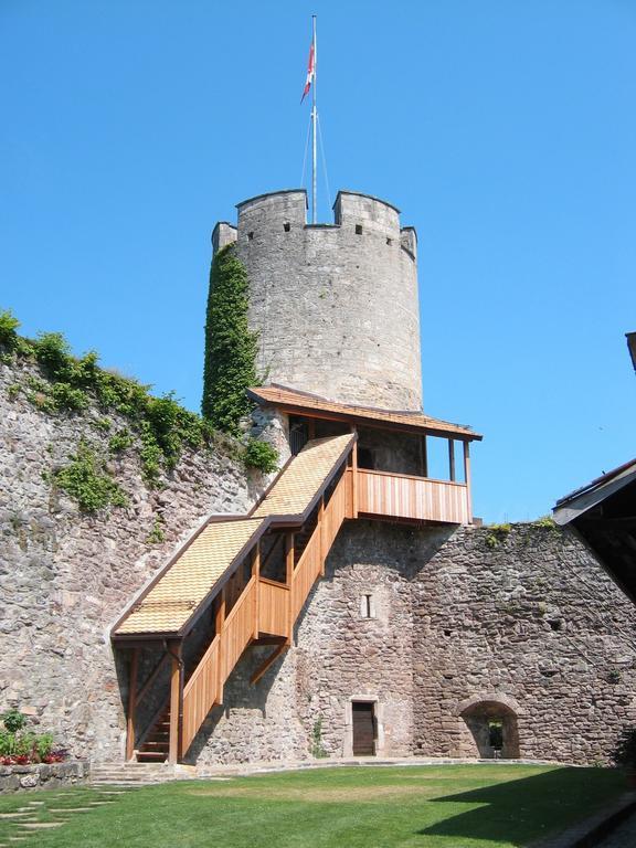 Hotel De La Vieille Tour La Tour-de-Peilz Exteriör bild